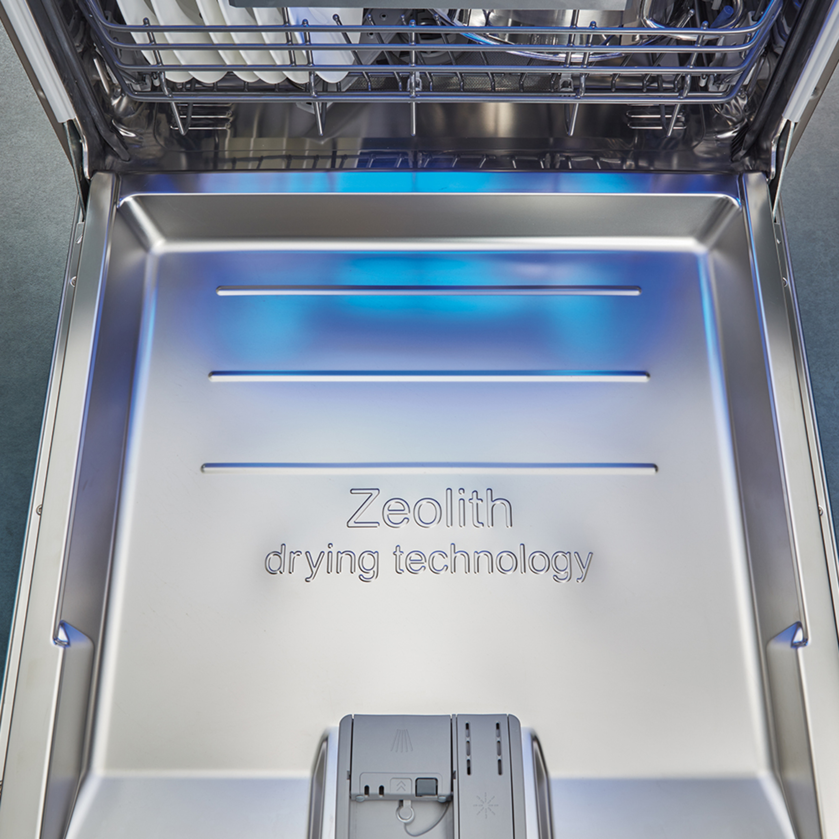 Zeolith Trocknen – Für glänzende Spülergebnisse bei Elektro Baueregger e.K. in Bad Reichenhall