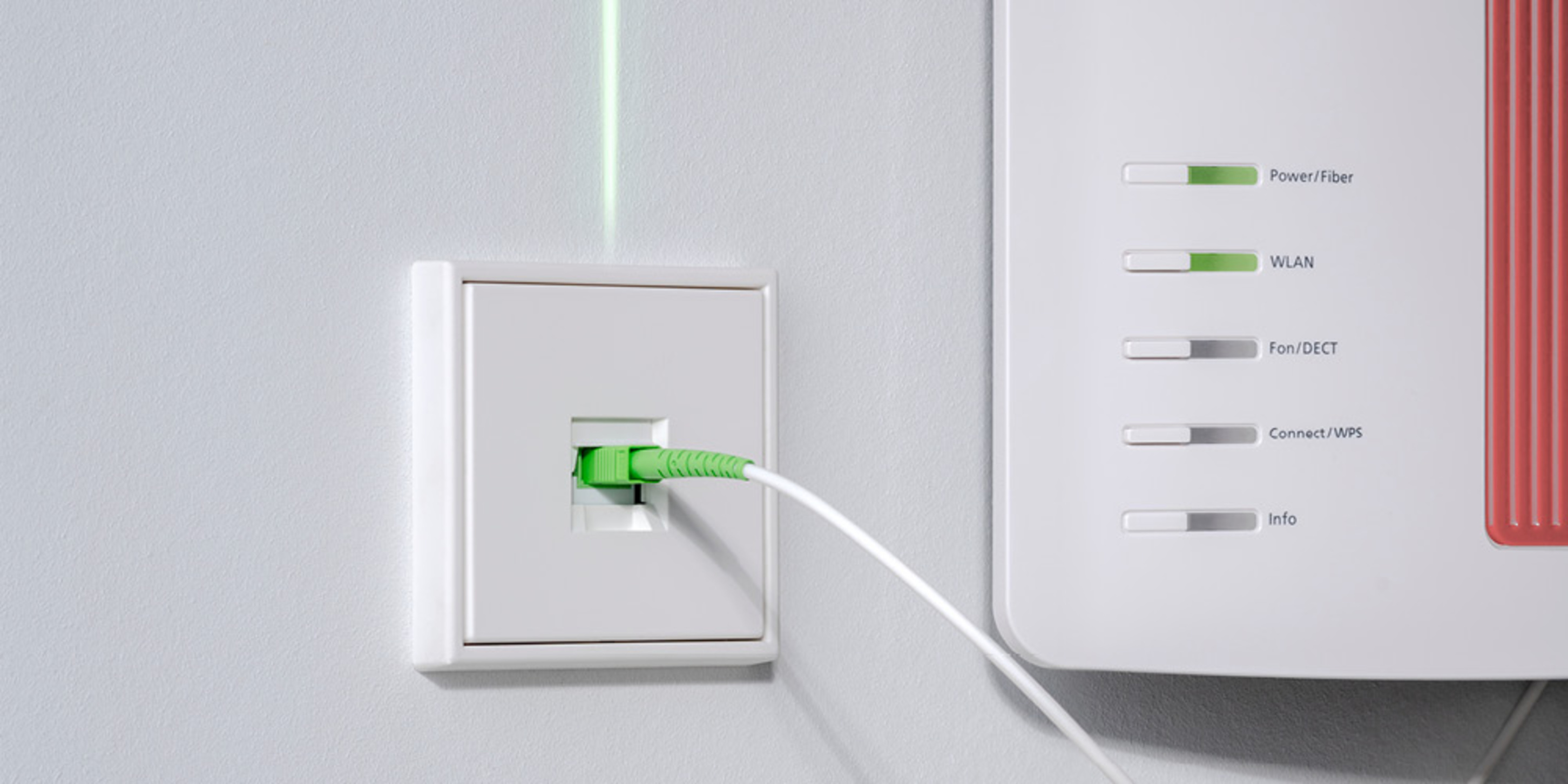 Die neuen Glasfaser-Anschlussdosen bei Elektro Baueregger e.K. in Bad Reichenhall