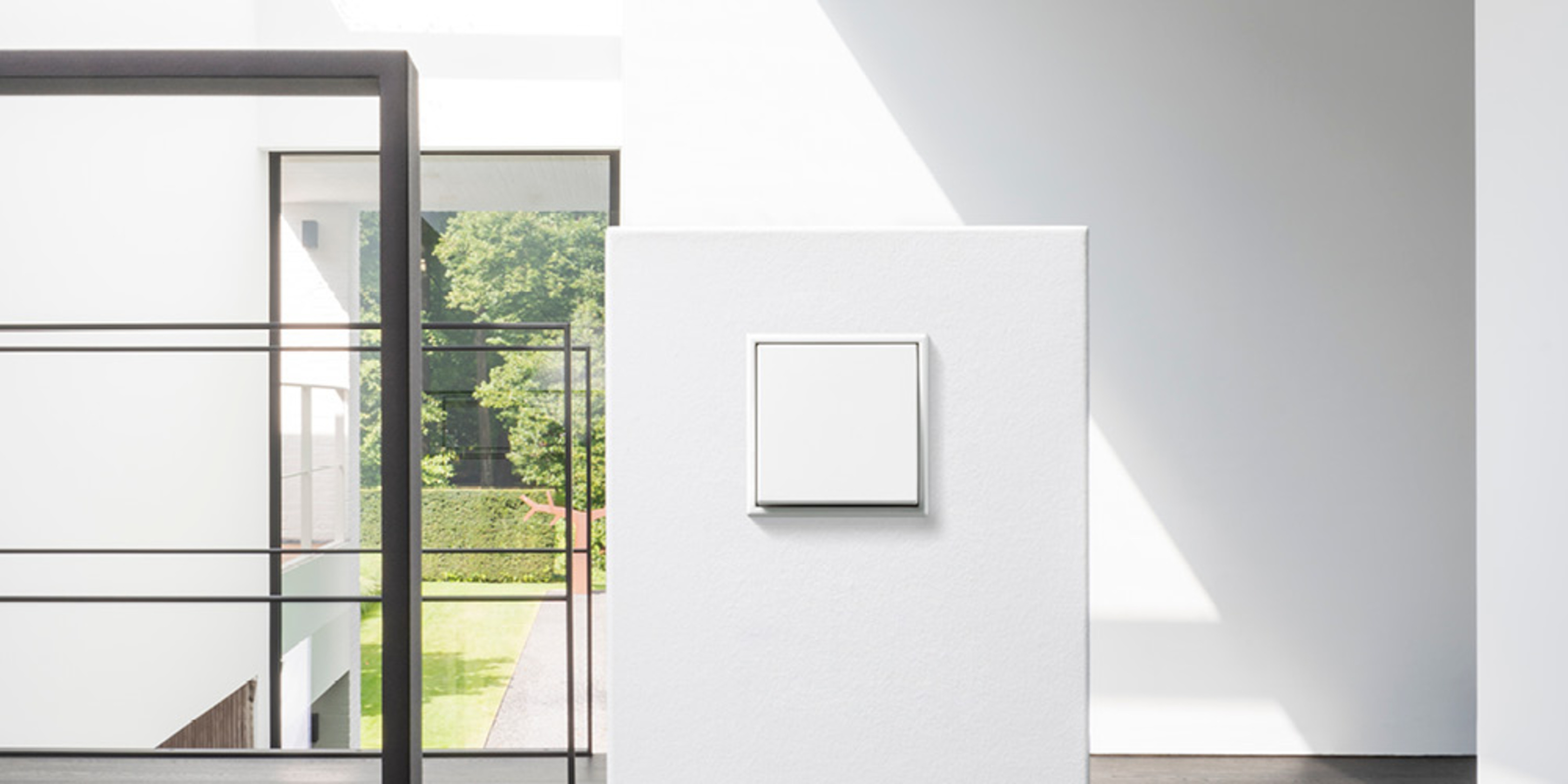 JUNG Schalterprogramme bei Elektro Baueregger e.K. in Bad Reichenhall